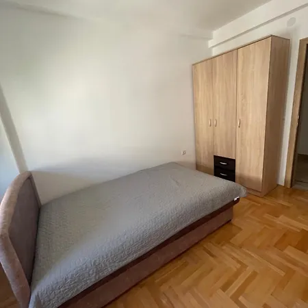 Katalea Apartment